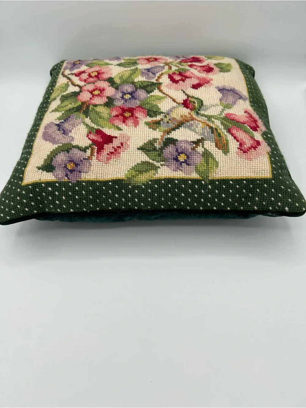 N/A beautiful needlepoint